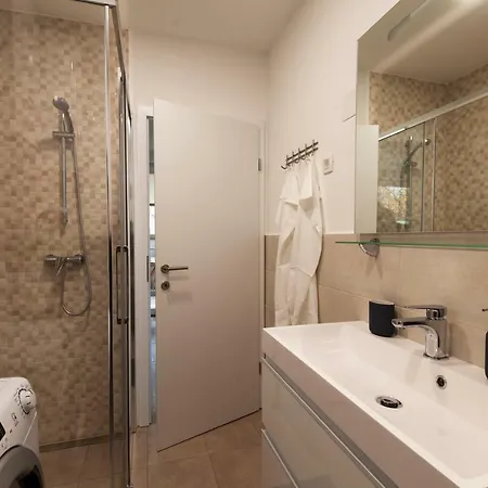 Apartment Felix Tour As Ljubljana