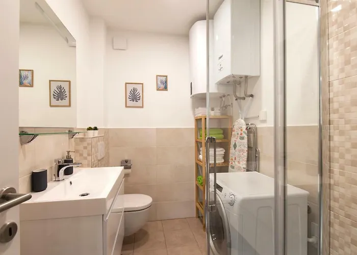 Felix Tour As Apartment *